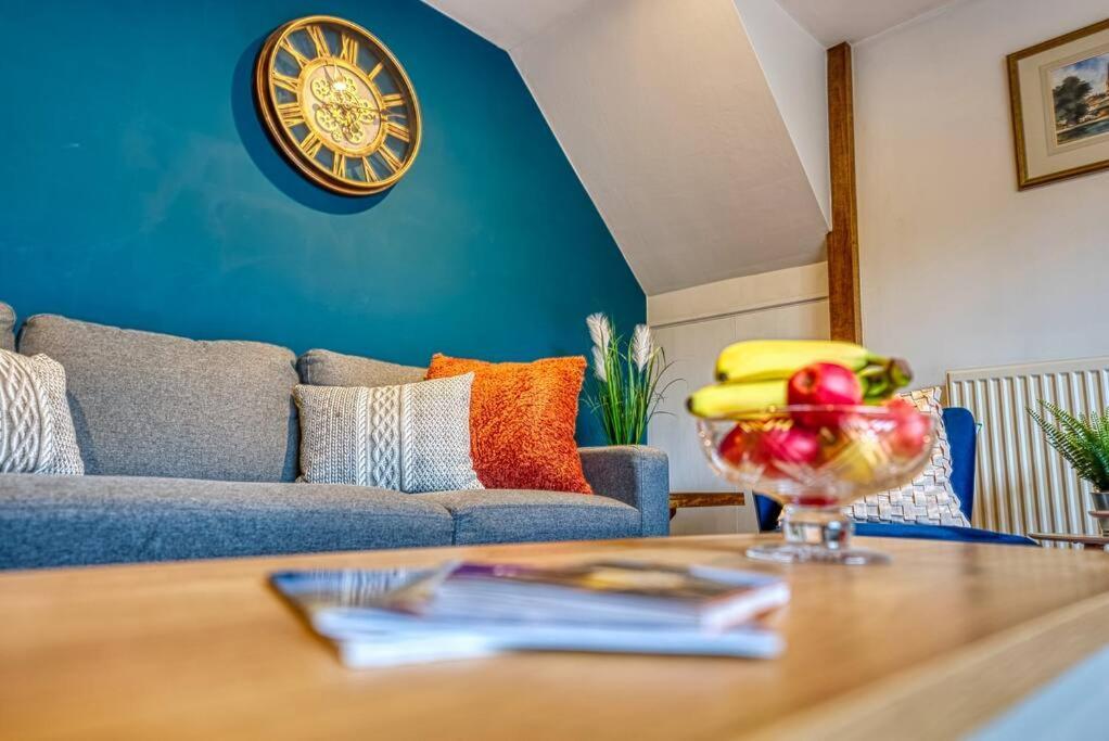 Delightful Two-Bedroom Cottage In The Heart Of بيكويل المظهر الخارجي الصورة