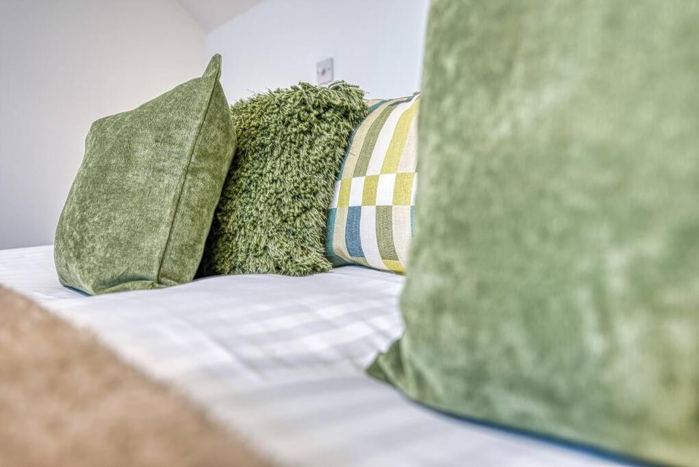 Delightful Two-Bedroom Cottage In The Heart Of بيكويل المظهر الخارجي الصورة