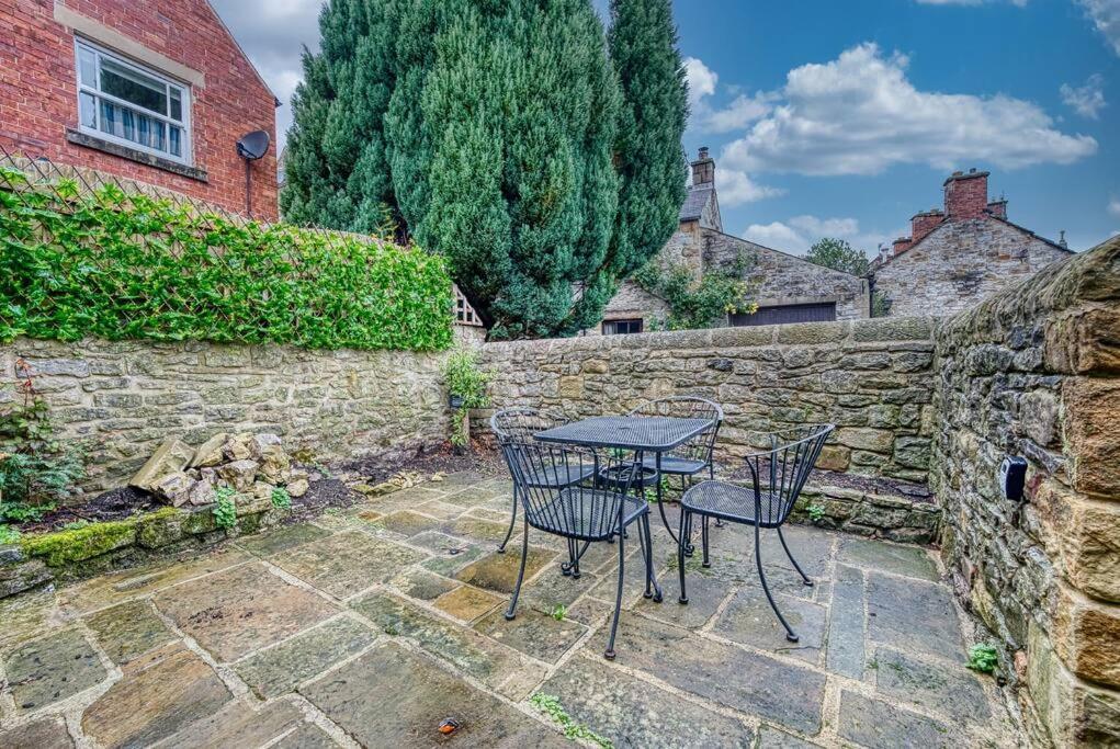Delightful Two-Bedroom Cottage In The Heart Of بيكويل المظهر الخارجي الصورة